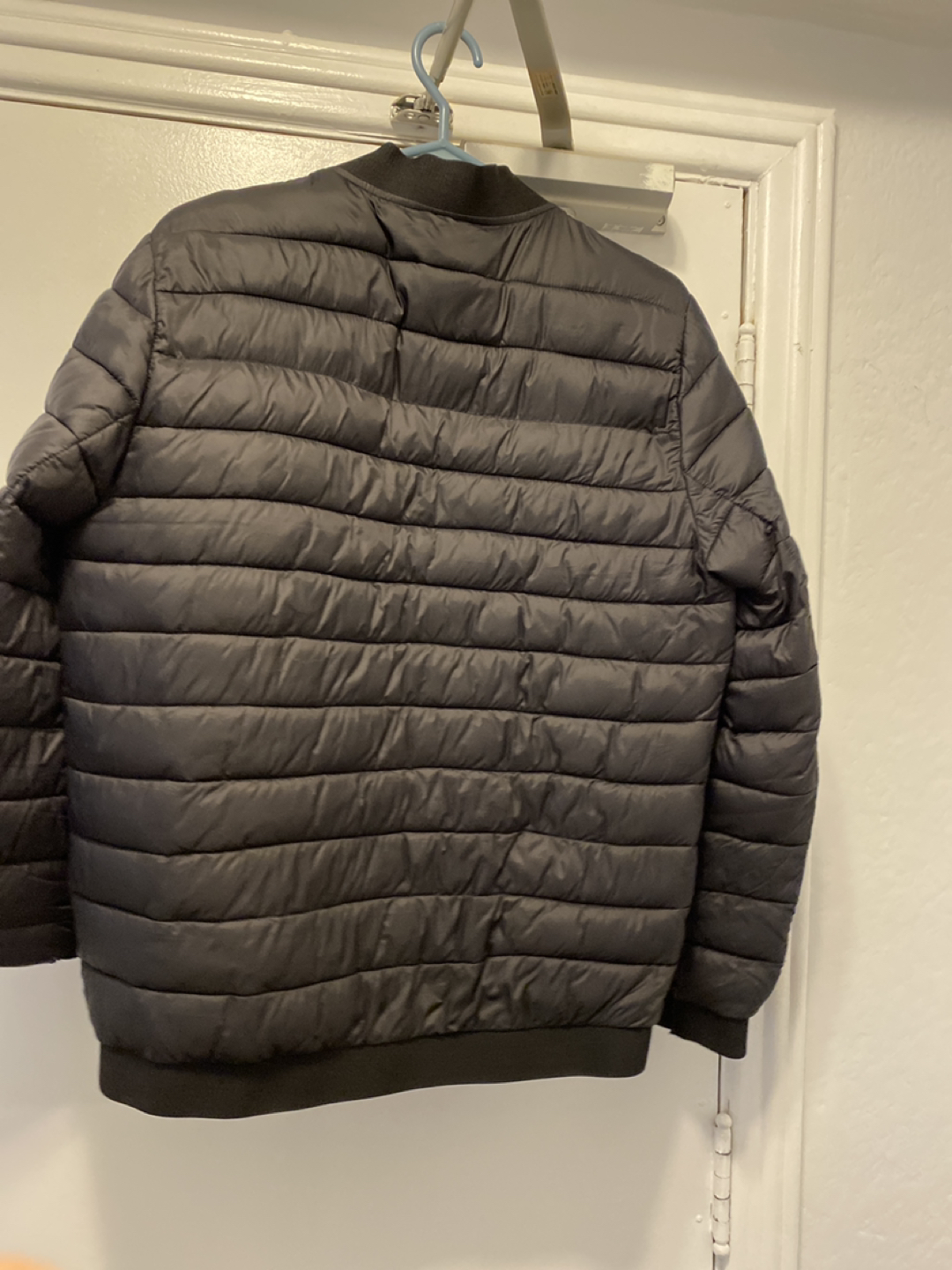 Guess bomber jacket medium - photo 2