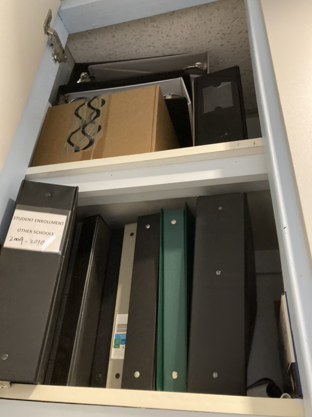 Lots of binders - photo 2