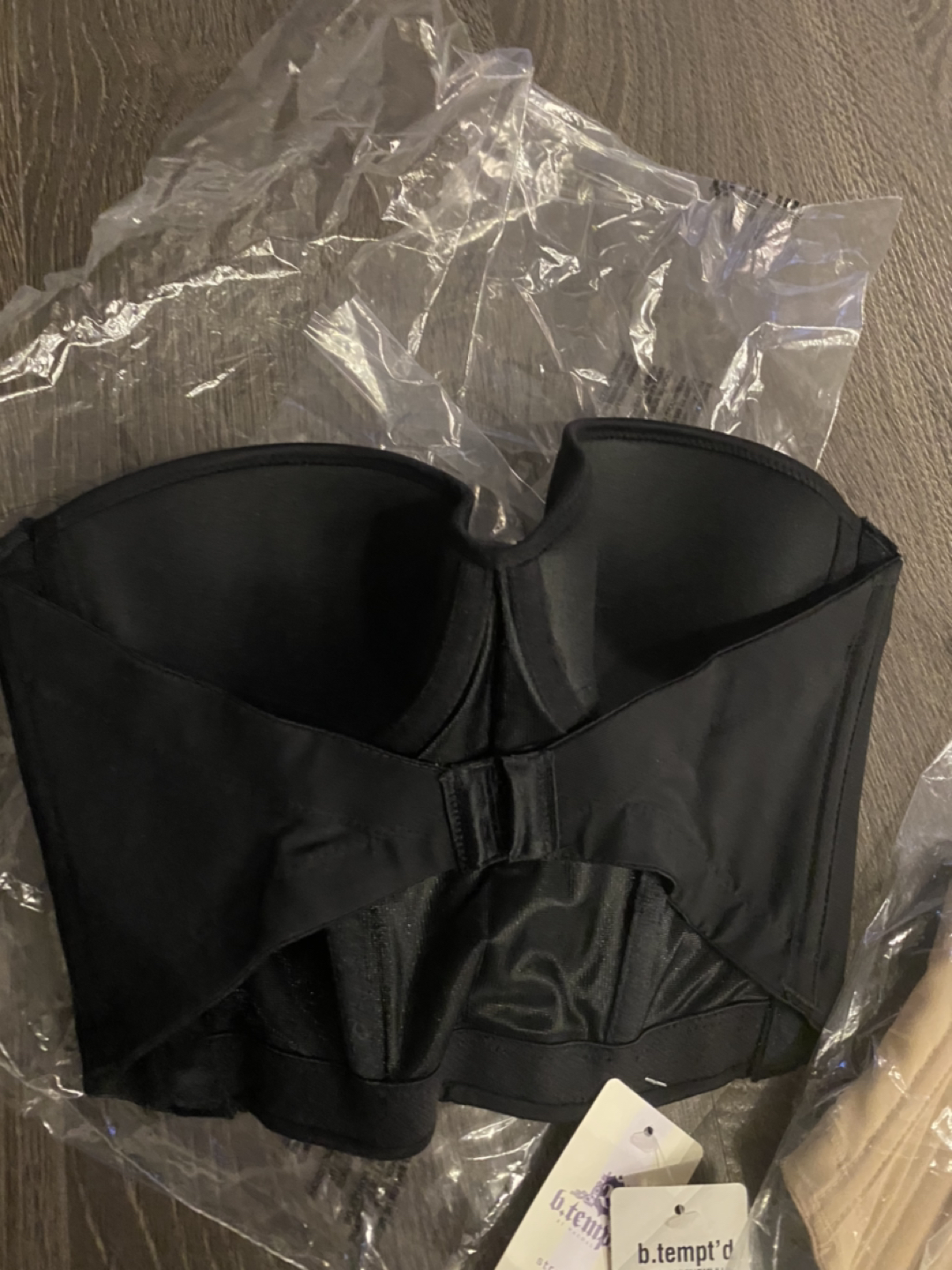 2 B.Tempt’D by Wacoal Future Foundation Backless & Strapless - photo 2