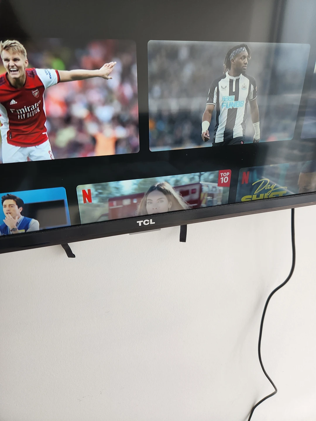 TLC Android TV 43in - photo 3