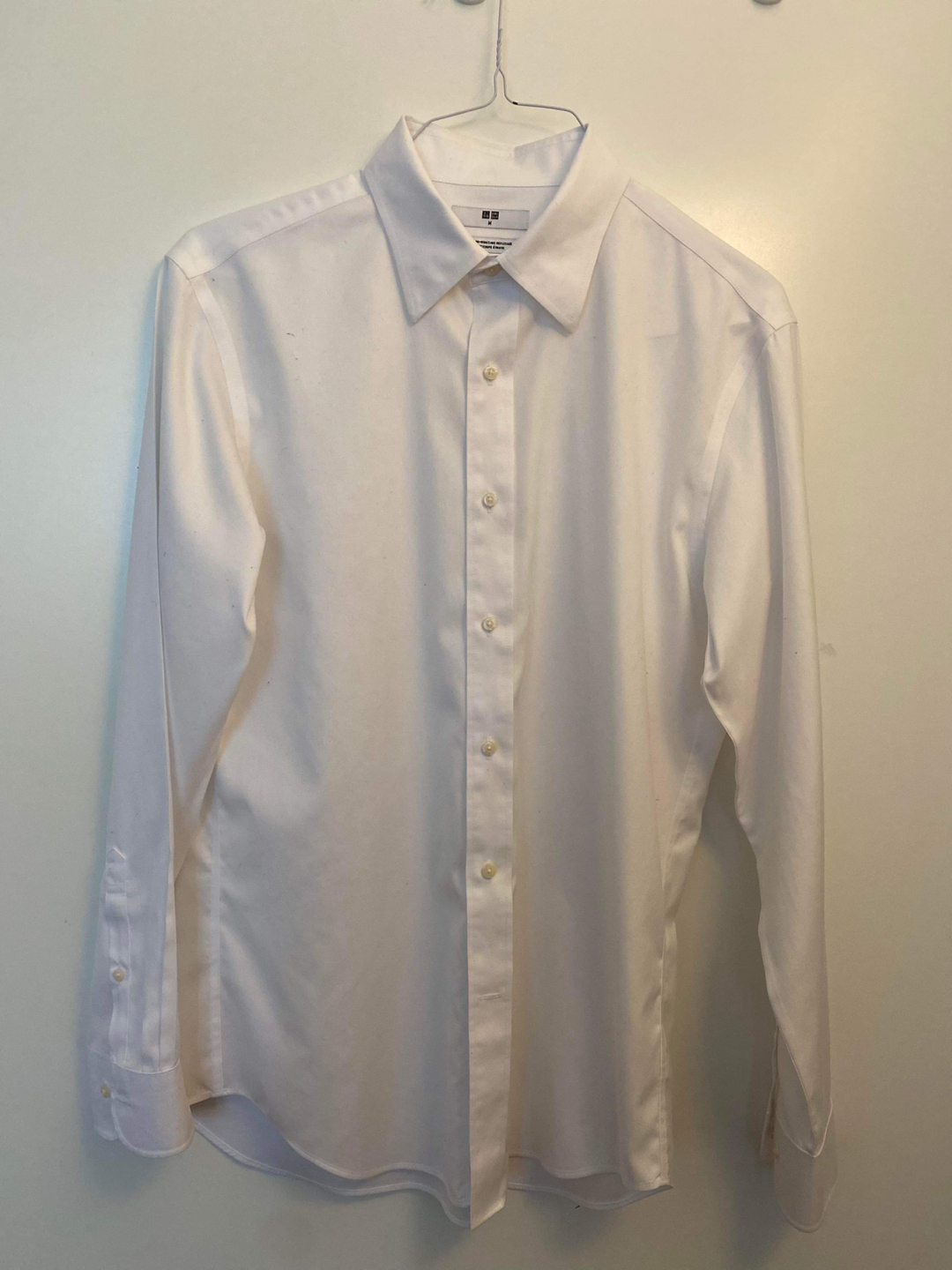 [Size M] Men’s Uniqlo & MUJI Dress Shirts - photo 2