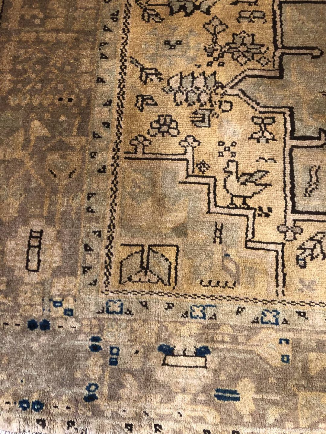 Handcrafted 100% Wool Persian Carpet image indicator(2)