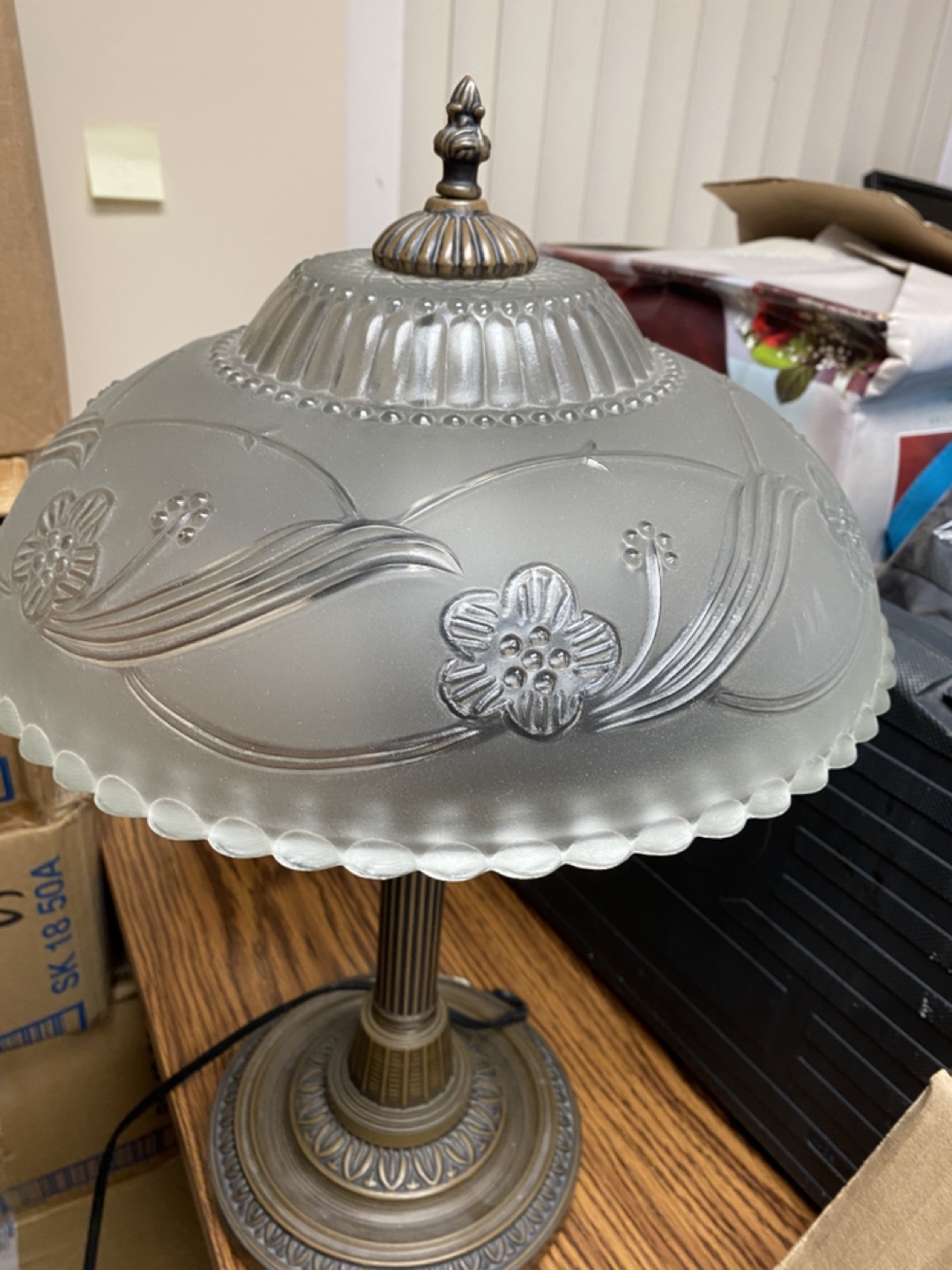 Table lamp
