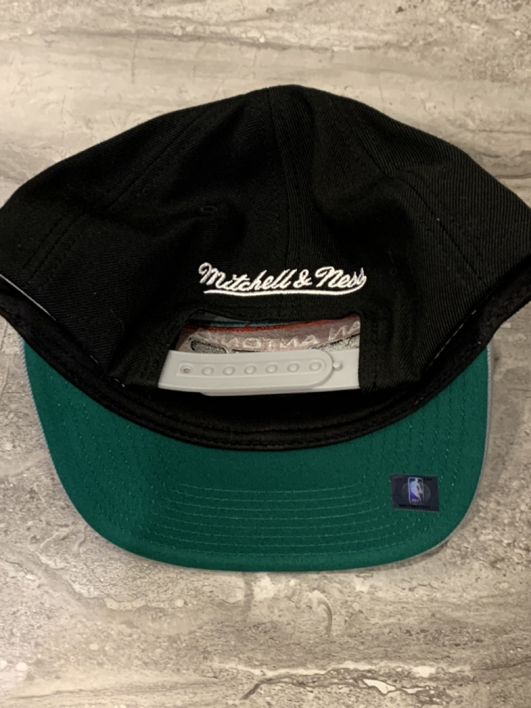 NEW - San Antonio Spurs - NBA Adjustable Cap image indicator(2)