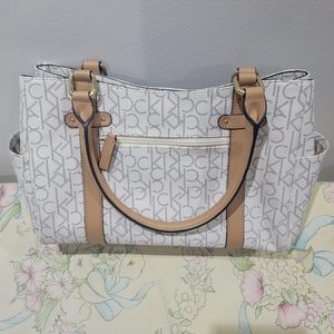 brand new hand bag