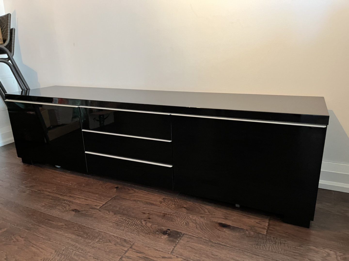 IKEA TV Stand - photo 4