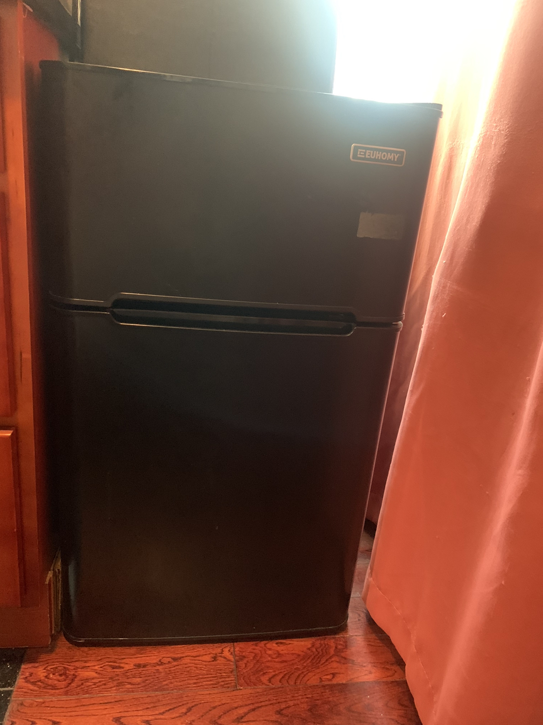EUHOMY mini refrigerator - photo 3
