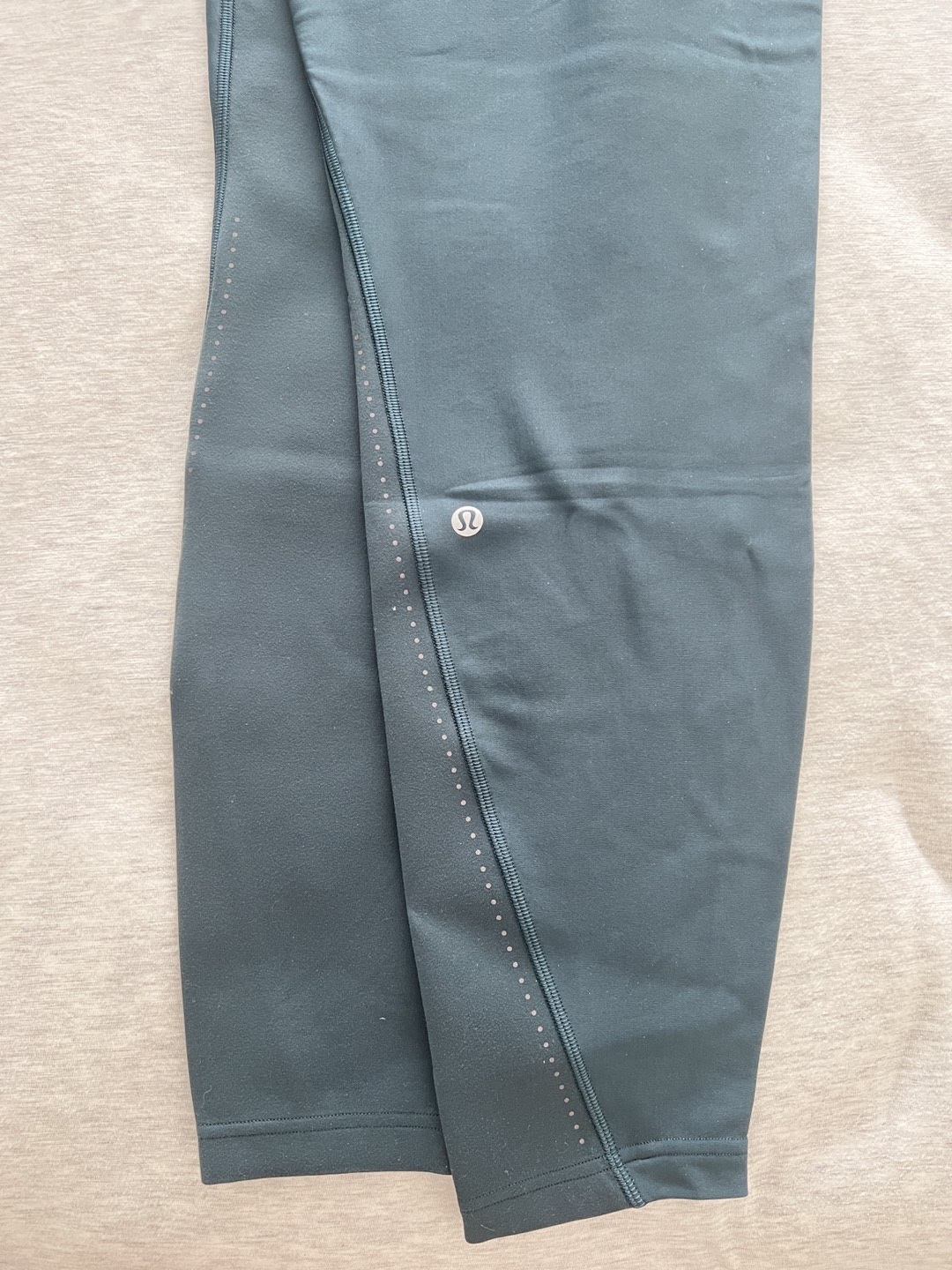 Lululemon Pants - photo 3