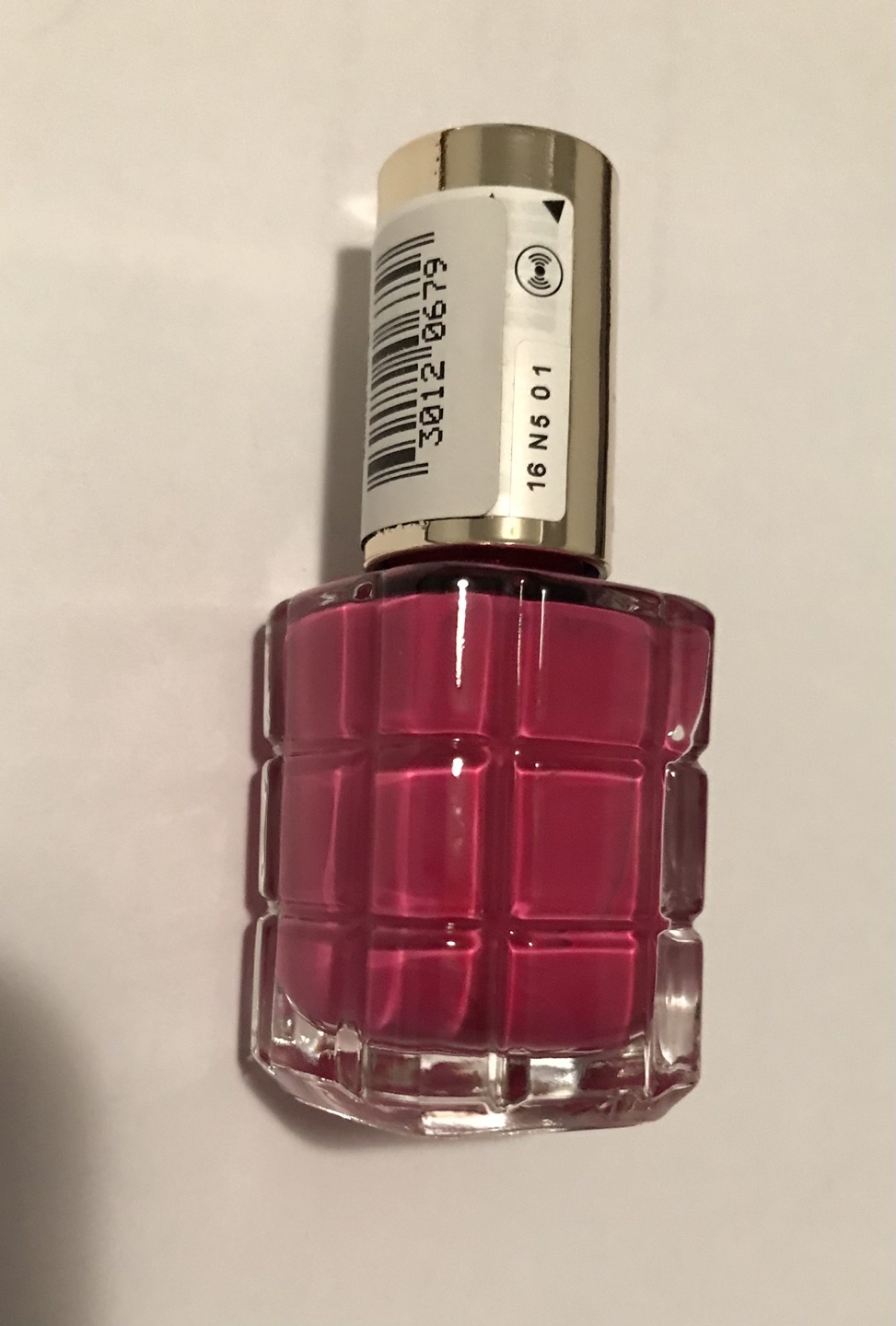 Brand New L’Oreal Nail Polish Varnish Free #freecycle - photo 3