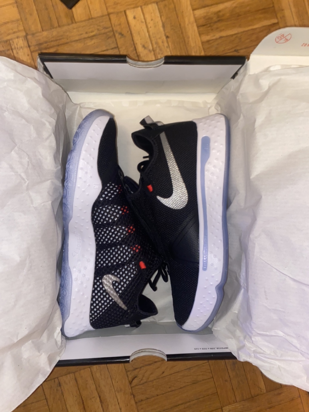 Nike Paul George 4S brand new in box thumbnail