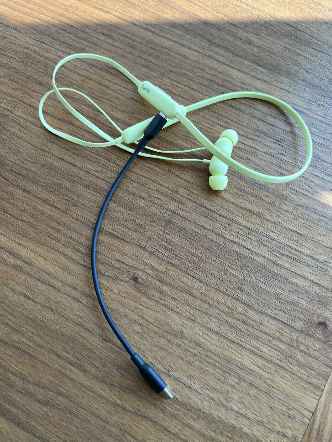 Beats Flex – All-Day Wireless Earphones - Yuzu Yellow - photo 3