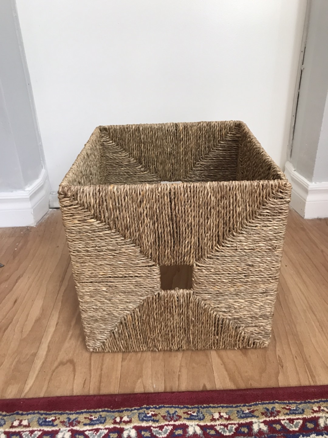 IKEA Knipsa Basket thumbnail