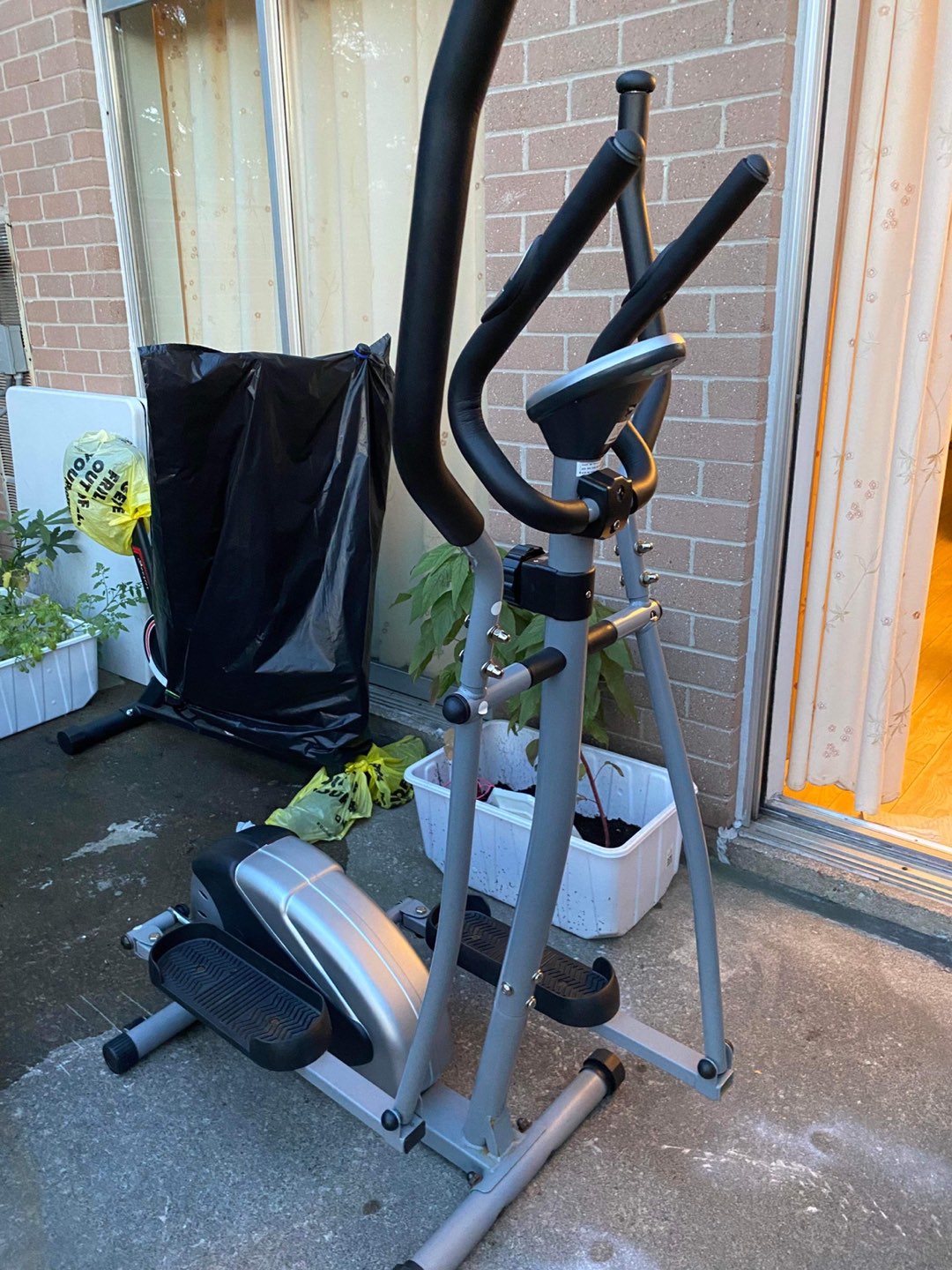 Elliptical Machine - photo 2