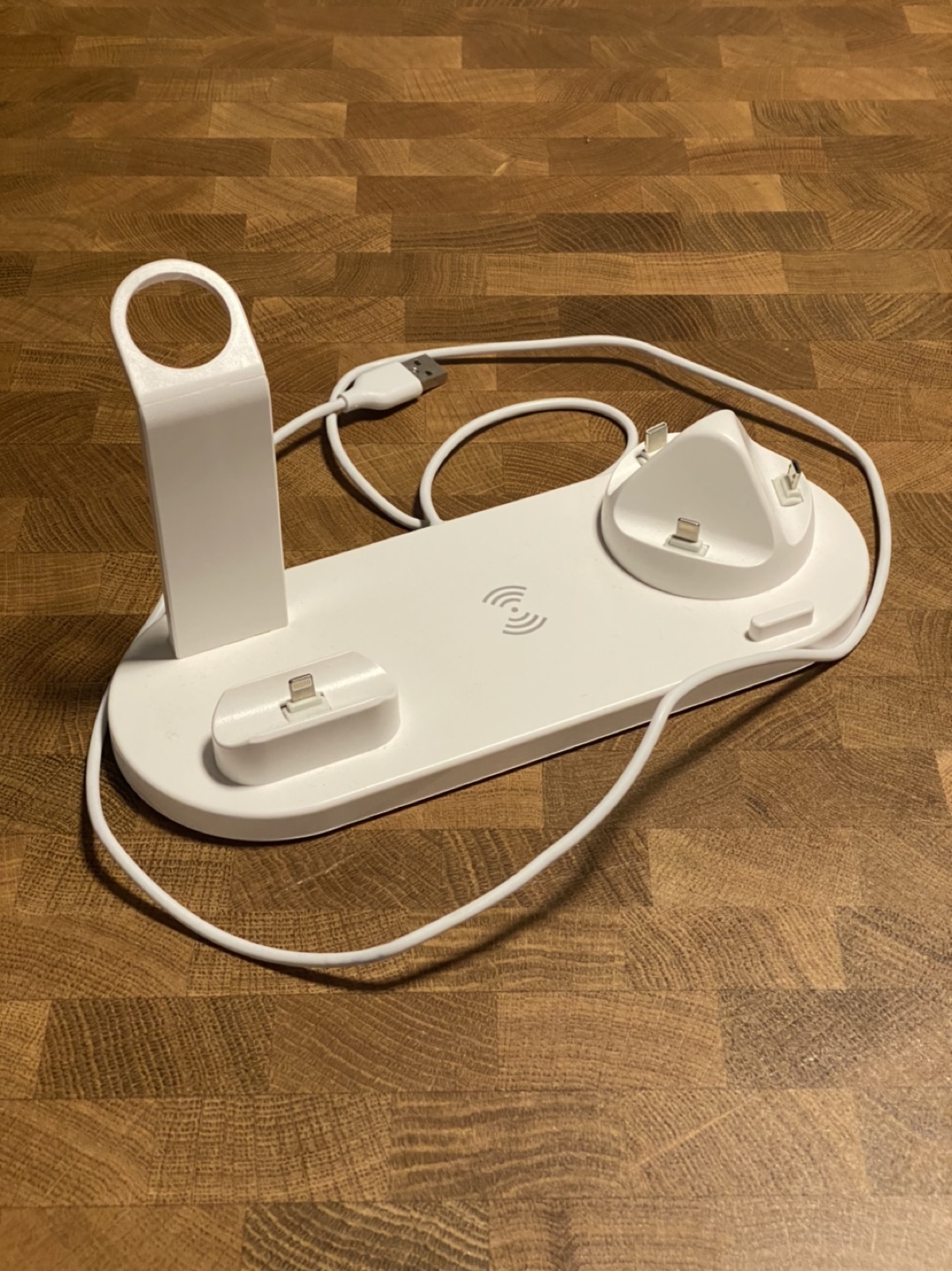 Wireless Charging Dock thumbnail