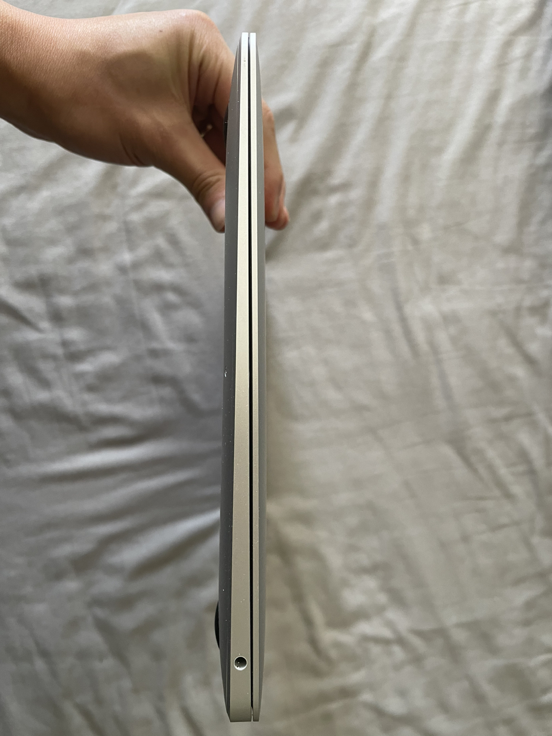 2020 Macbook Air 16GB RAM 500 GB storage - photo 3