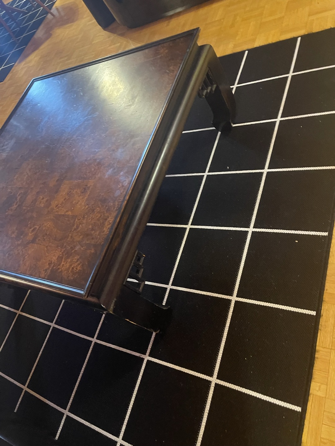 Large coffee table thumbnail