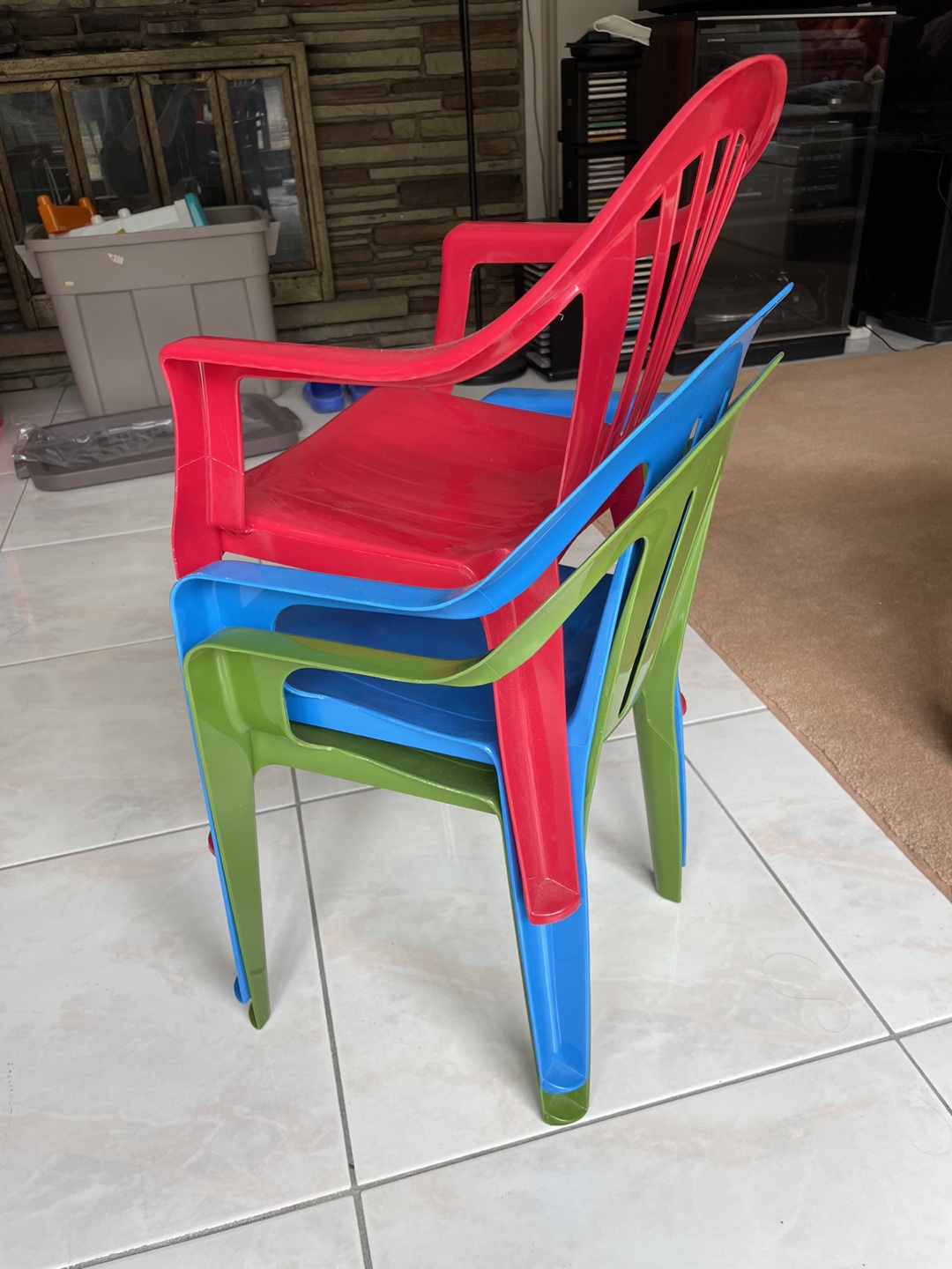 Kids chairs (3 chairs sold together) thumbnail