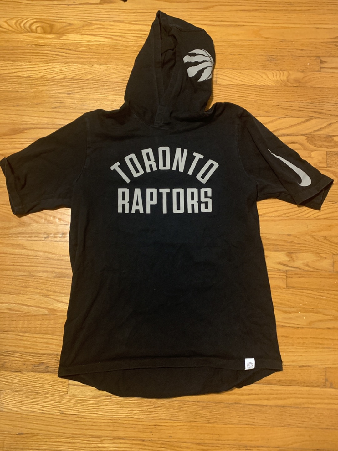 Raptors x Nike Men’s T-Shirt w/ hood thumbnail