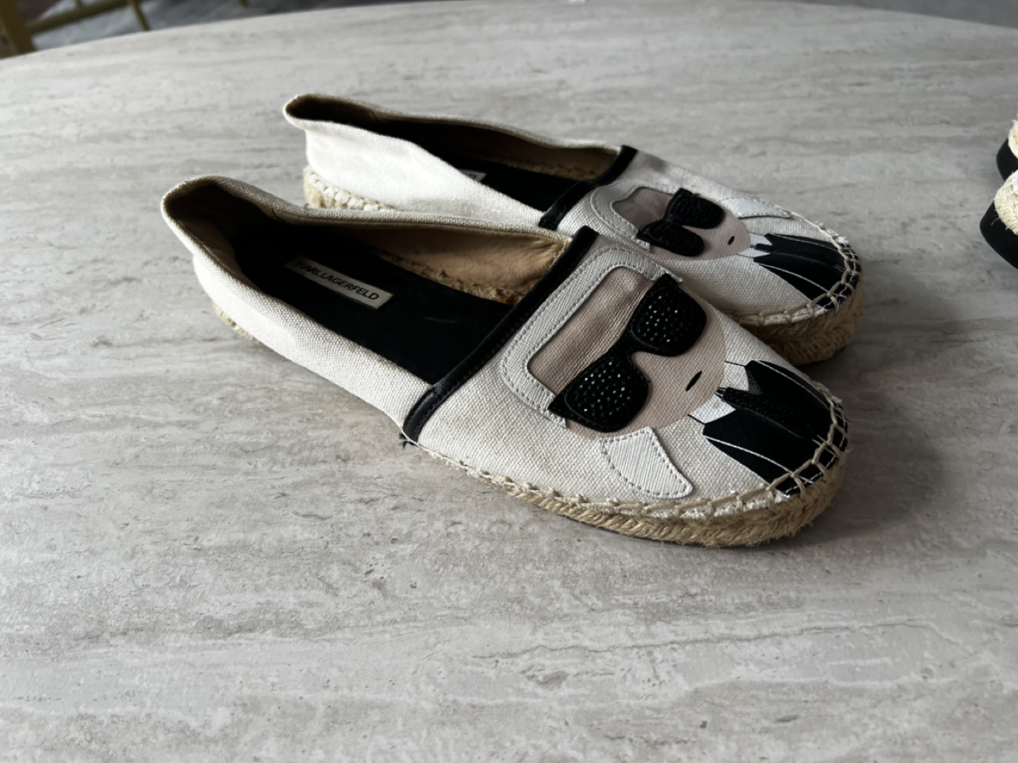 Karl lagerfeld size 7 thumbnail