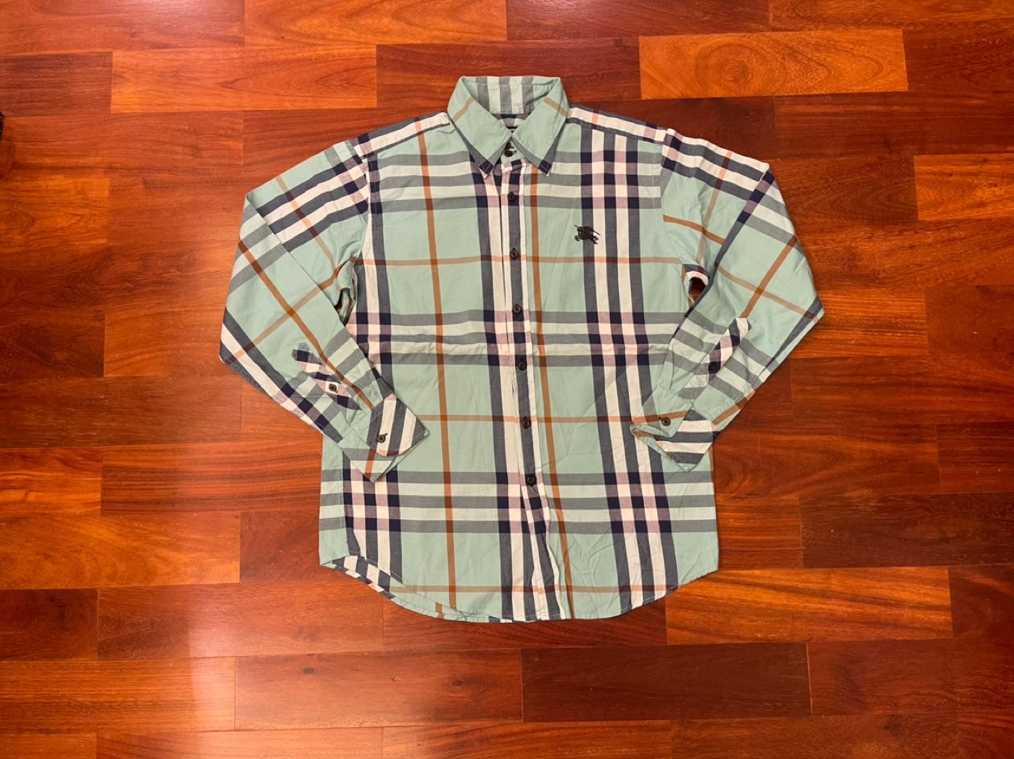 Burberry blacklabel shirt made in Japan 🔥🔥 thumbnail