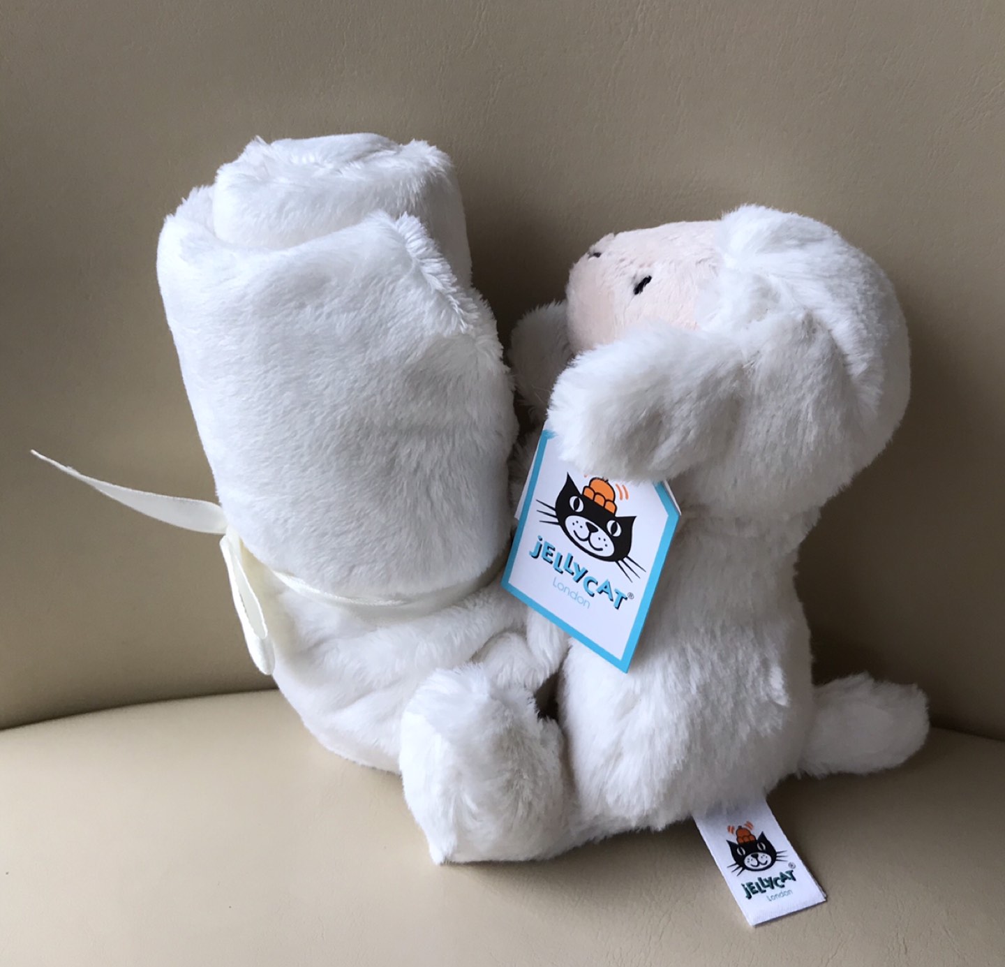 Jellycat Bashful Lamb New Factory Sealed Machine Wash Plush NWT - photo 3