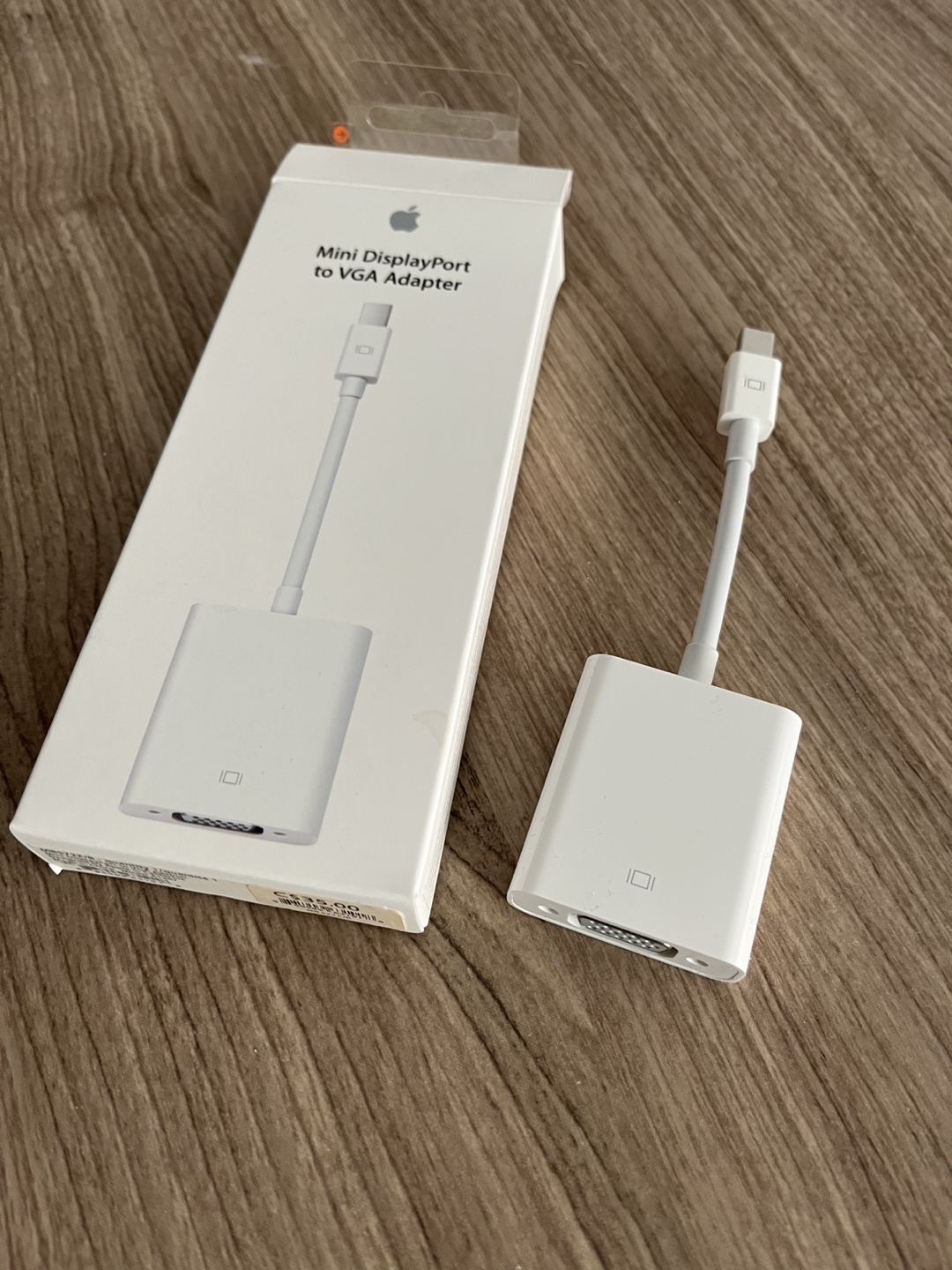 Apple VGA adapter