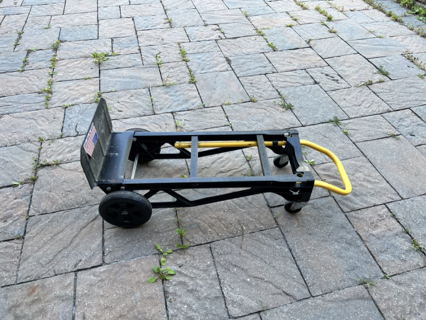 Harper Trucks Heavy Duty 700 lb Capacity Nylon Convertible - photo 2