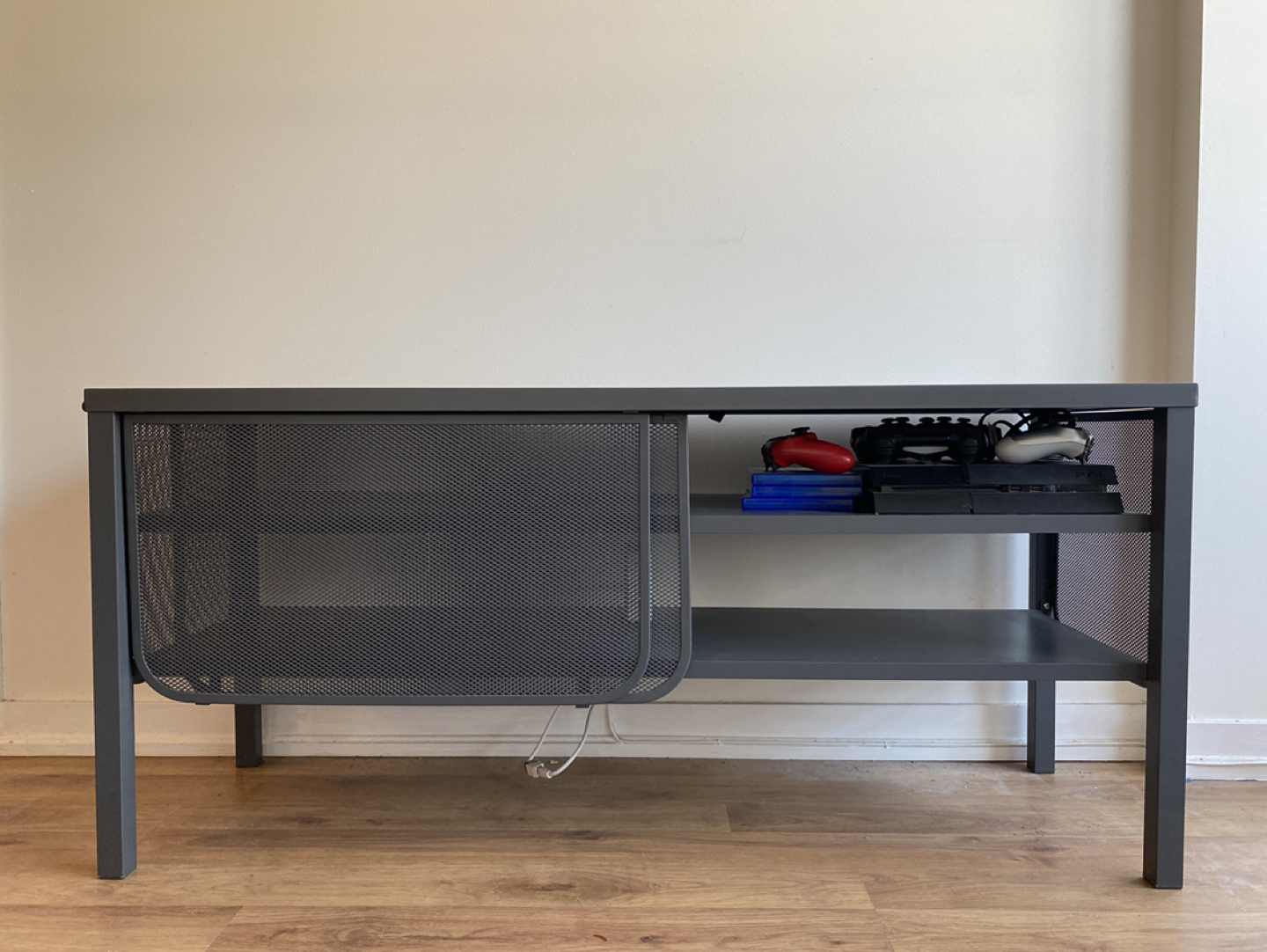 Industrial TV Stand - photo 2