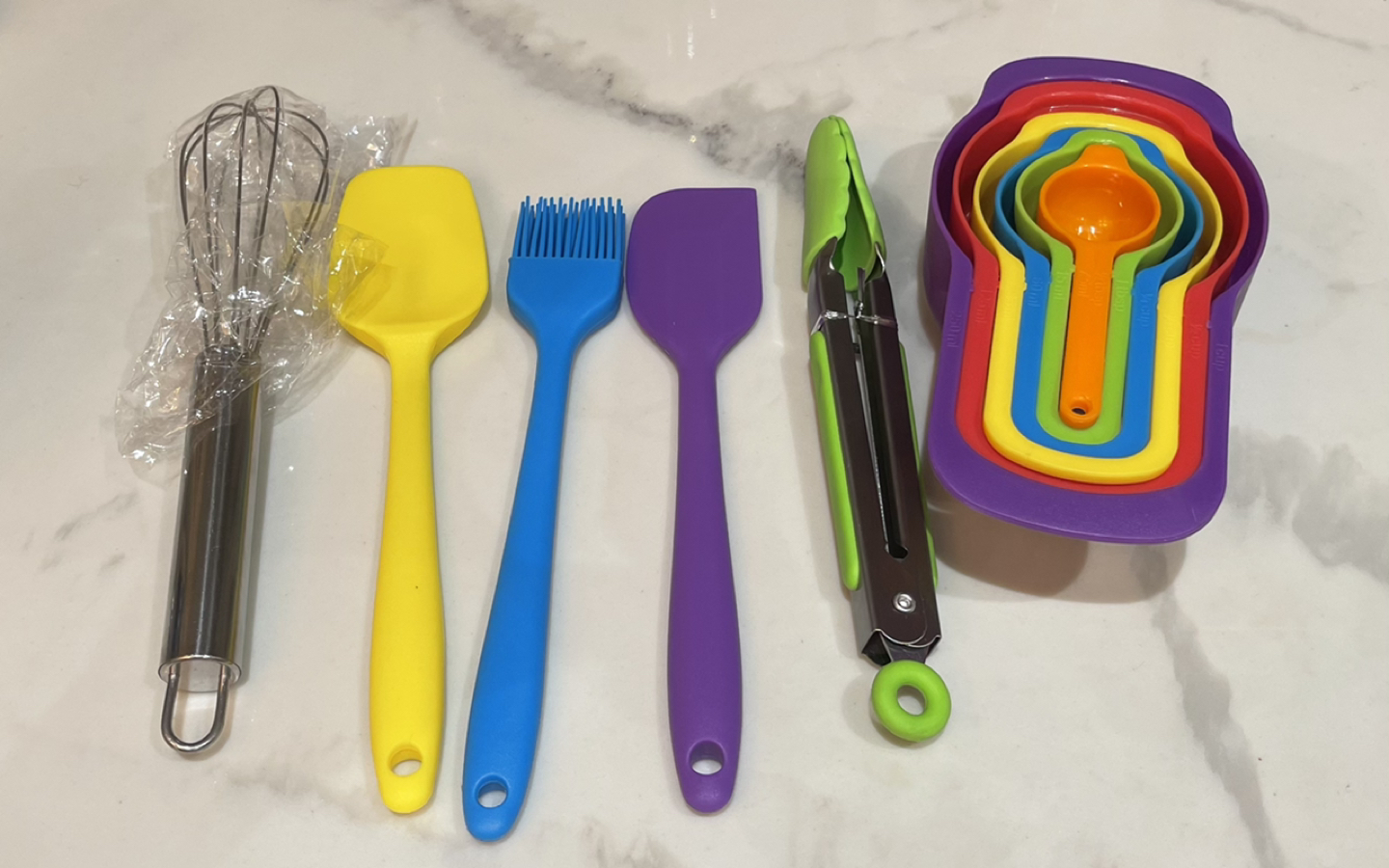 Cute kitchen items never used thumbnail