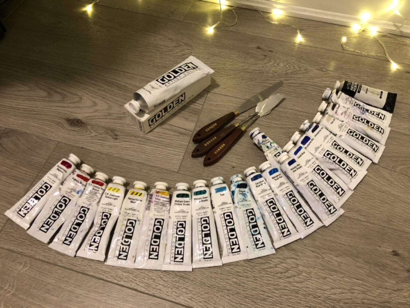 Extensive Set of Golden Acrylic Paints + Palette Knives thumbnail