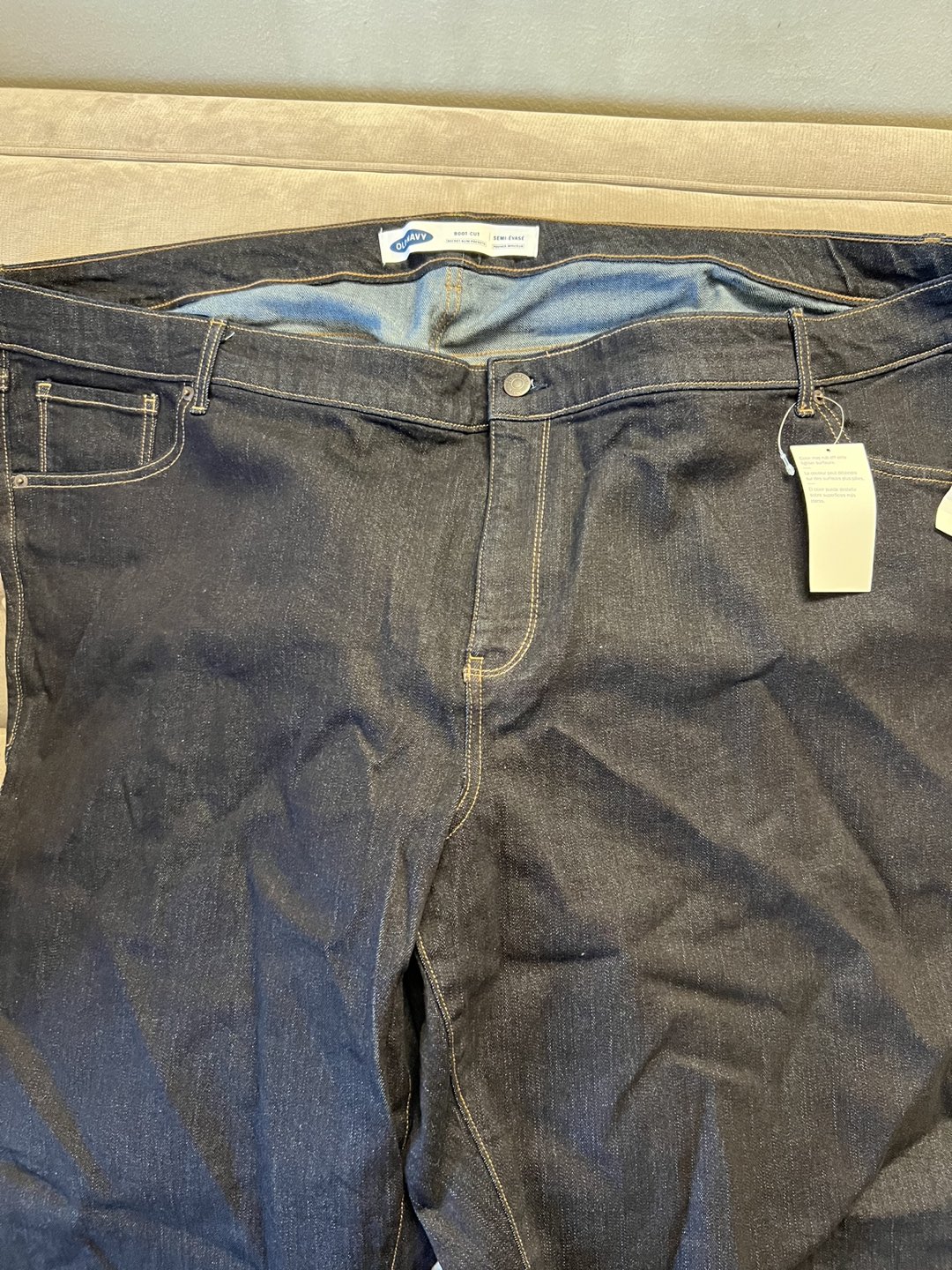 Old Navy Boot-Cut Jeans, plus size 30. Lot of 2 image indicator(8)