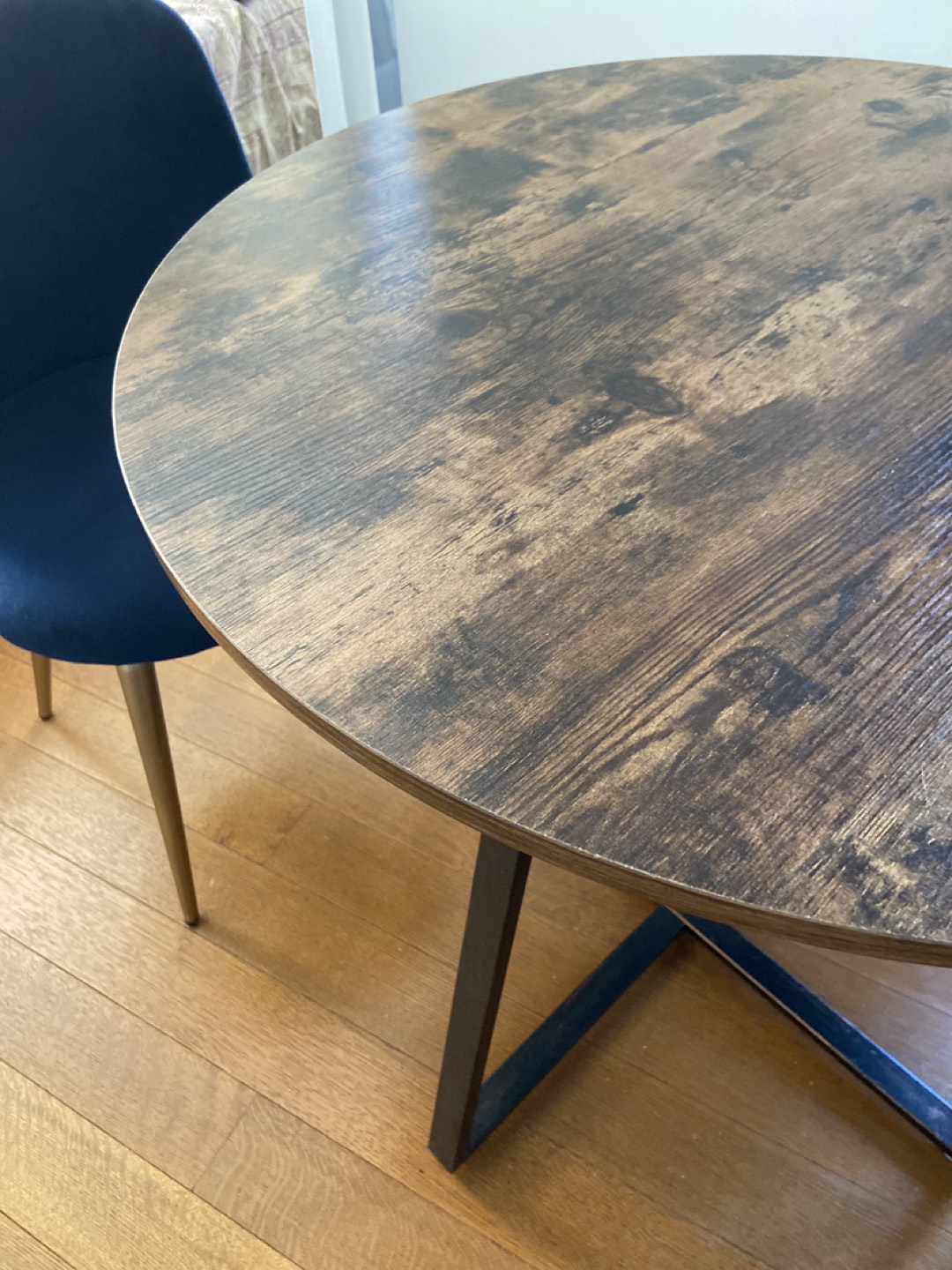 table - photo 2