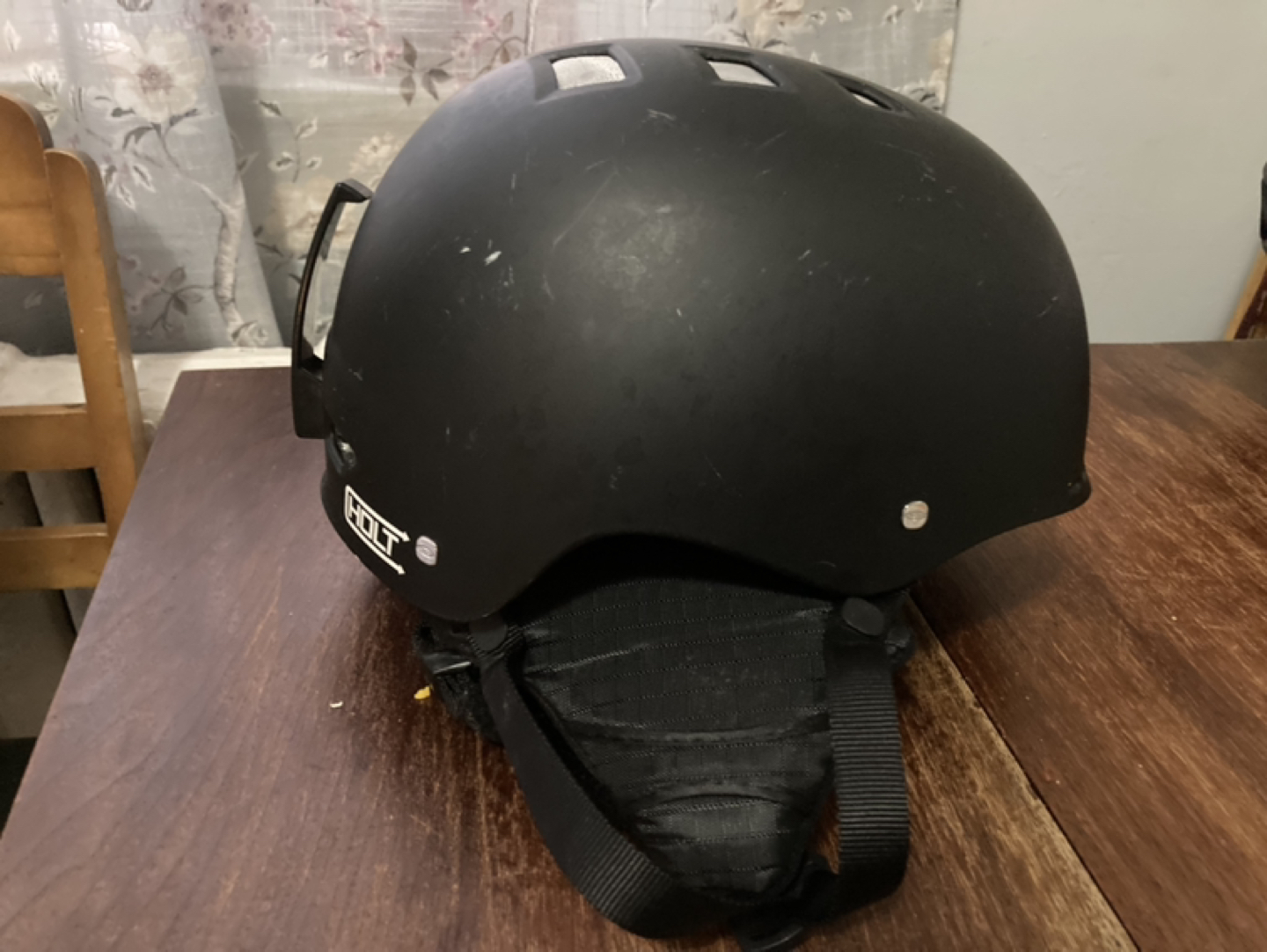 Ski helmet size small