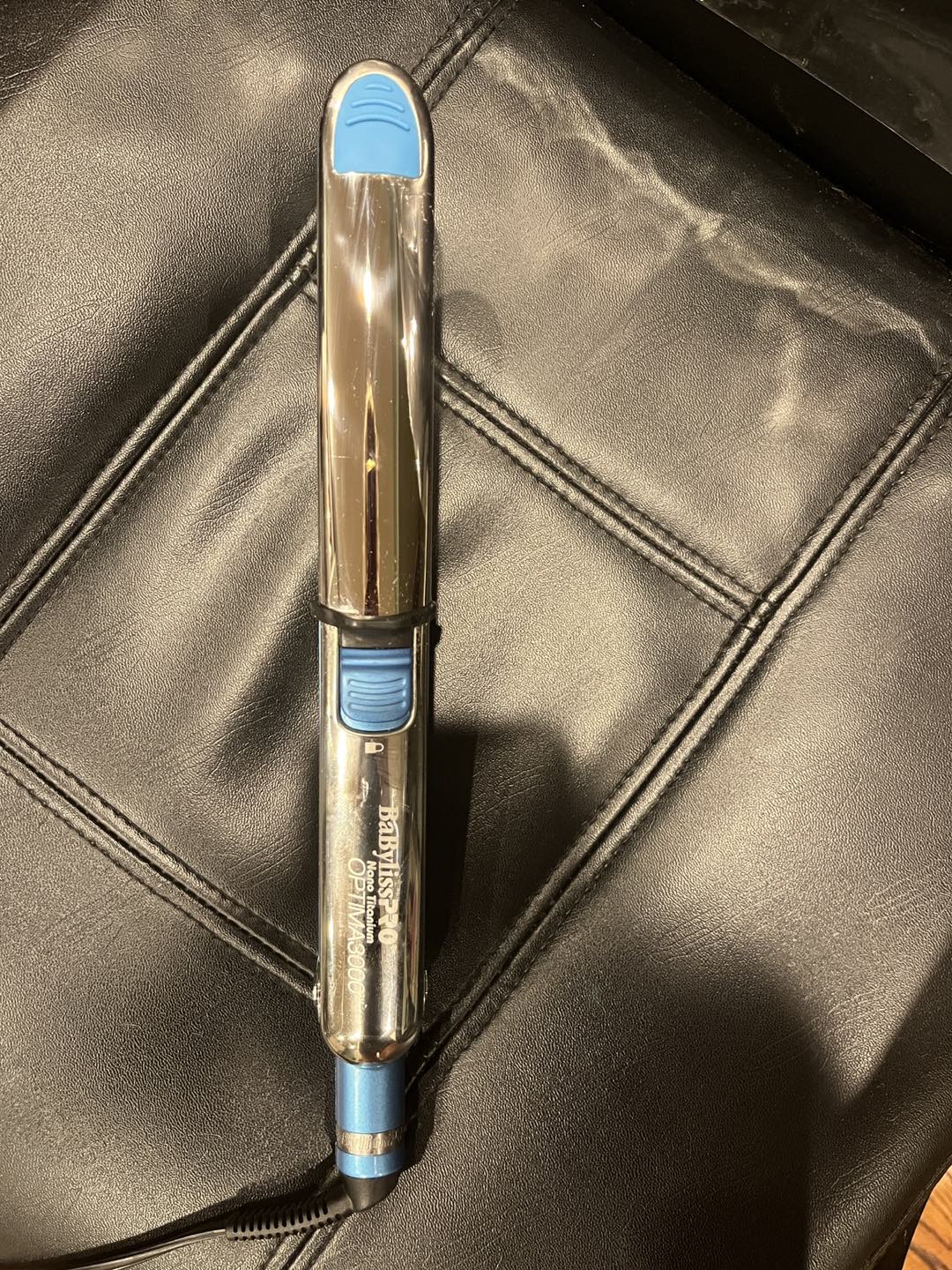 babyliss pro stainless flat iron and revlon hairdryer brush - photo 4
