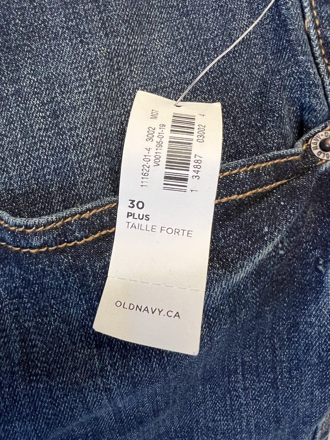 Old Navy Boot-Cut Jeans, plus size 30. Lot of 2 image indicator(5)