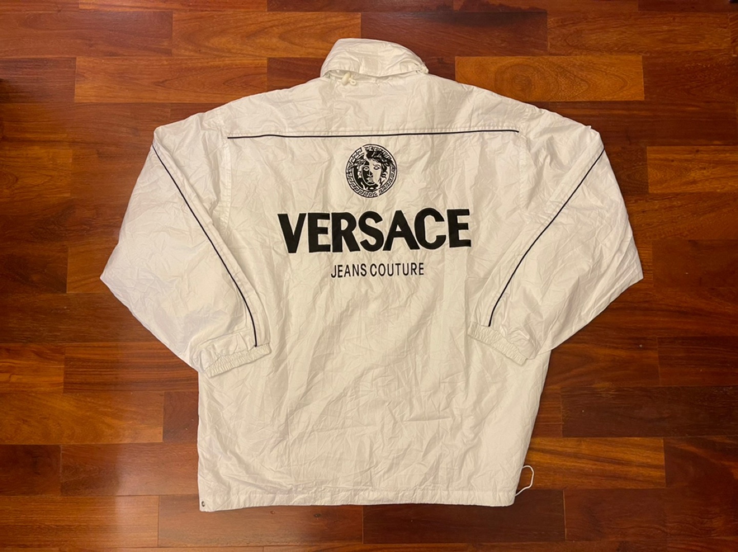 Vintage versace jacket have hood in the collar good condition thumbnail