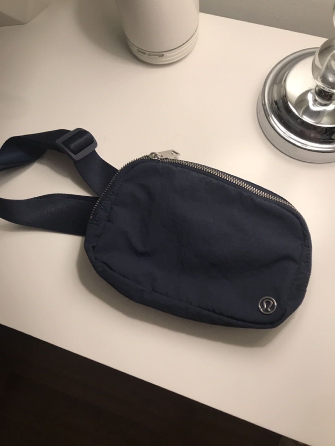 Lululemon Everywhere belt bag