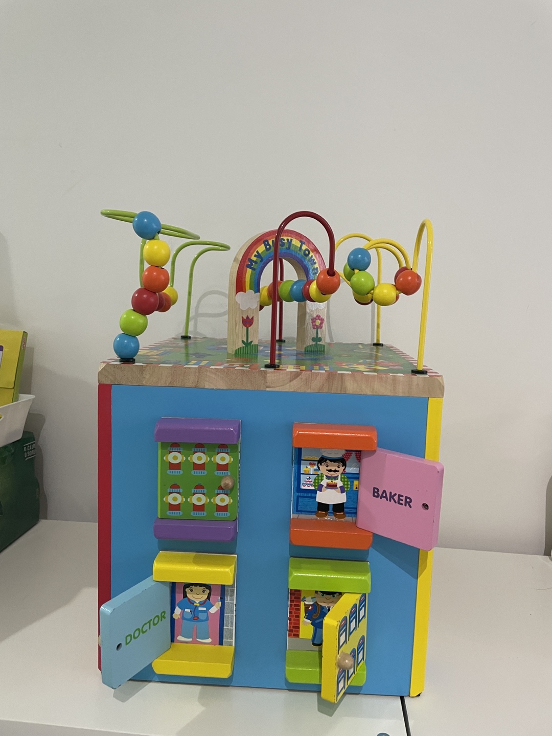 My busy town wooden activity cube - photo 3