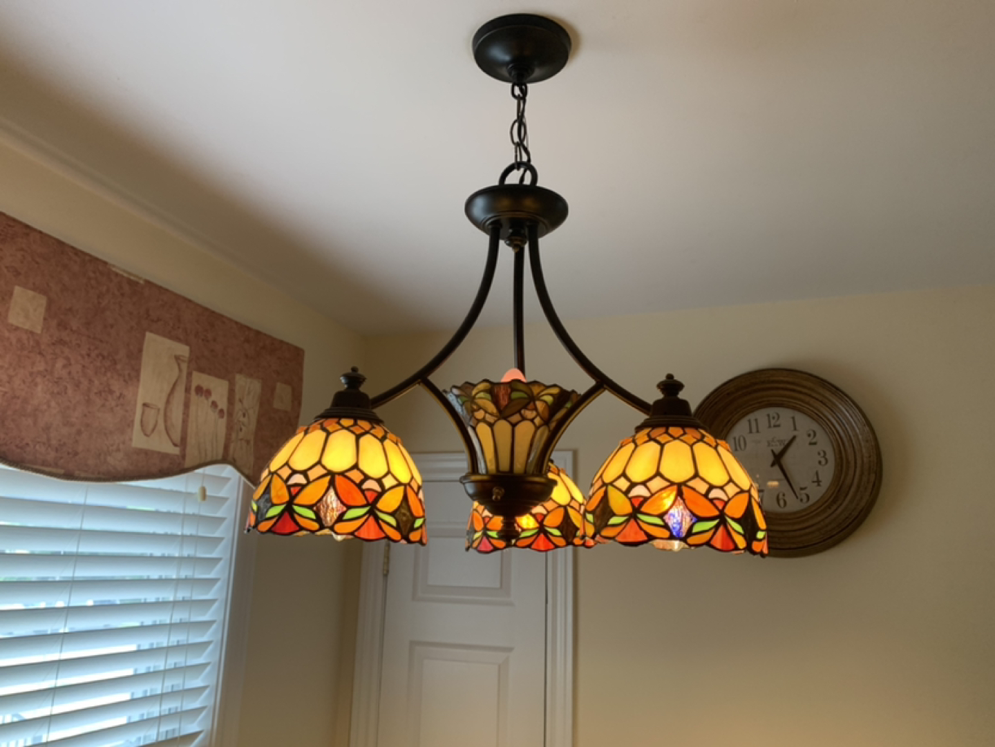 Tiffany chandelier - photo 2
