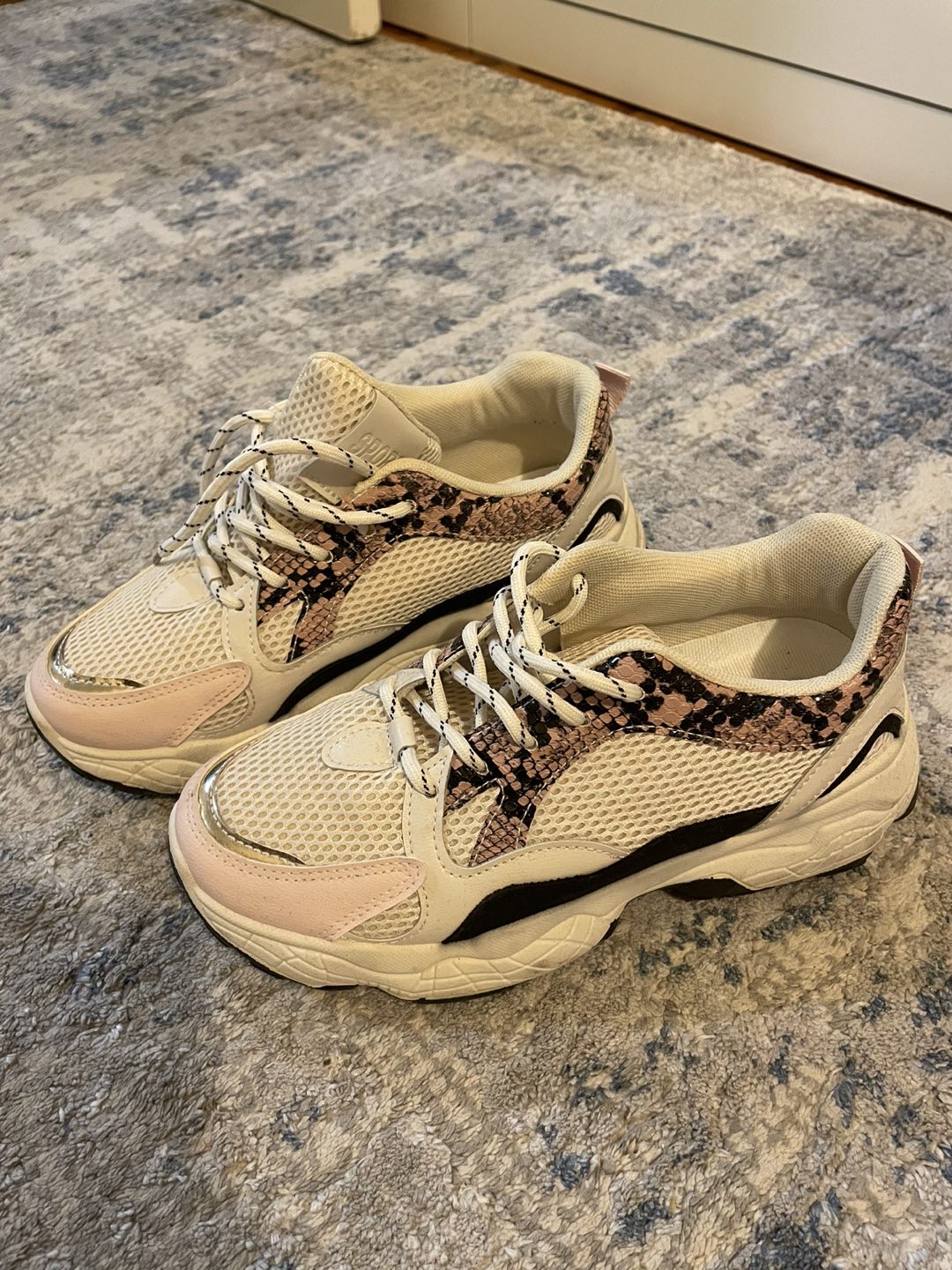 Sneakers - photo 3