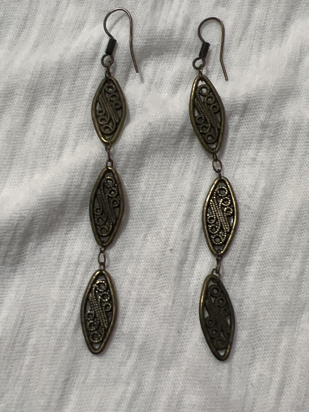 Handcrafted copper drop earrings image indicator(2)