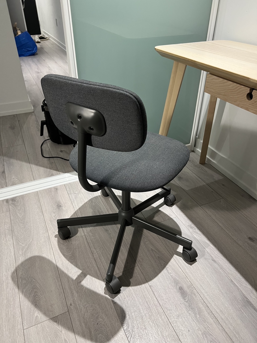 Ikea desk/computer swivel chair