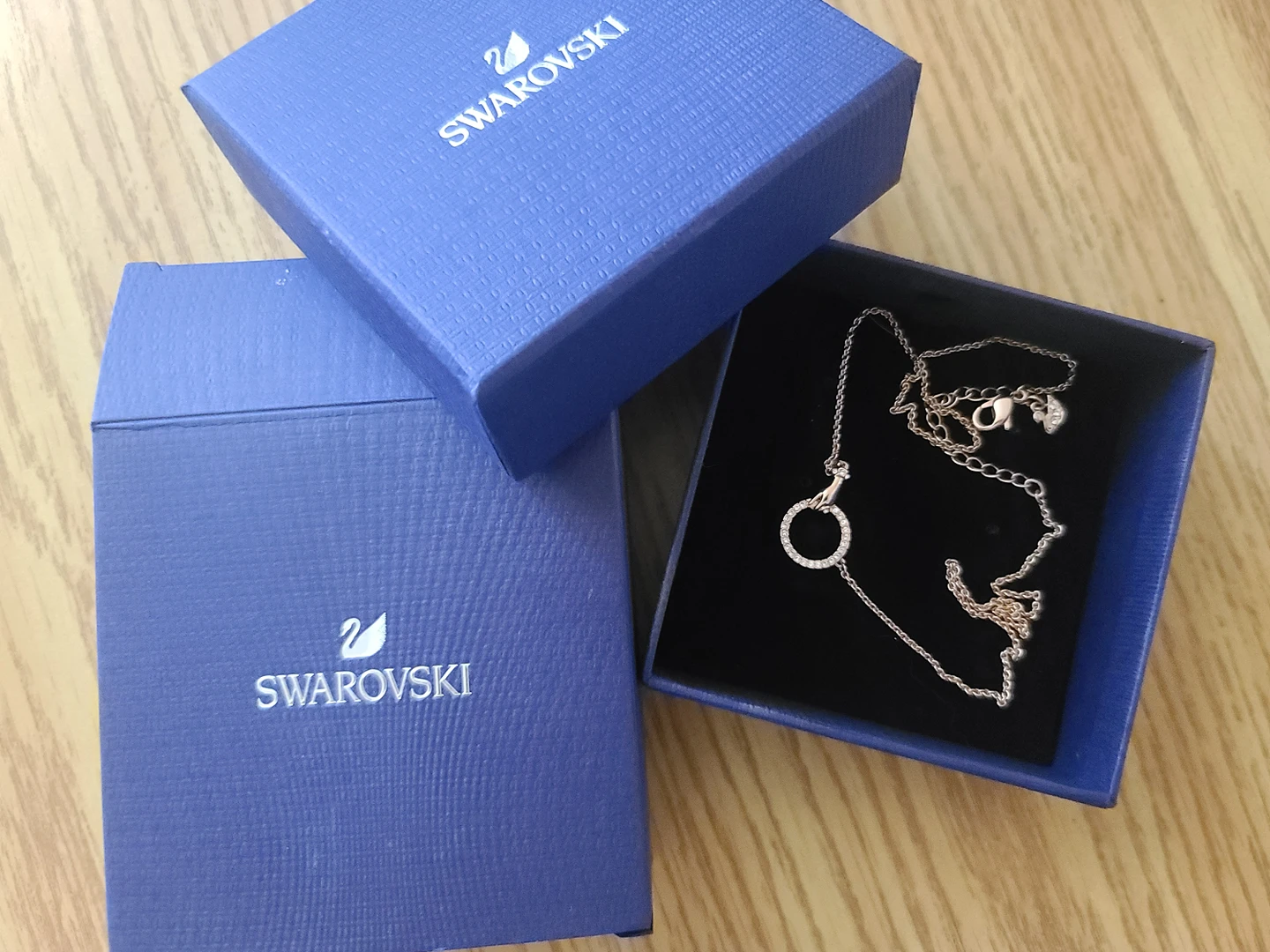 Original Swarovski necklace thumbnail