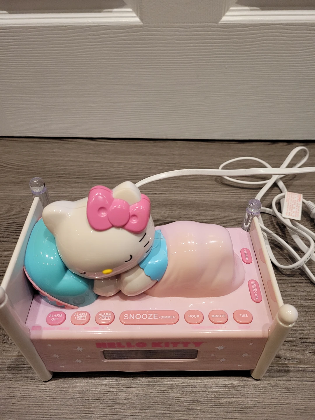 hello kitty alram image indicator(2)