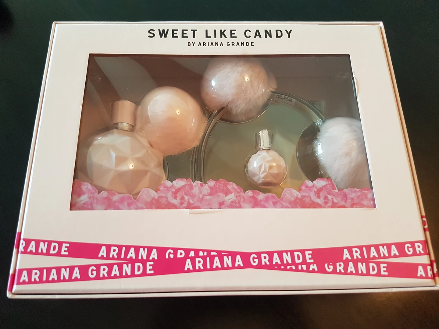Sweet Like Candy By Ariana Grande image indicator(2)
