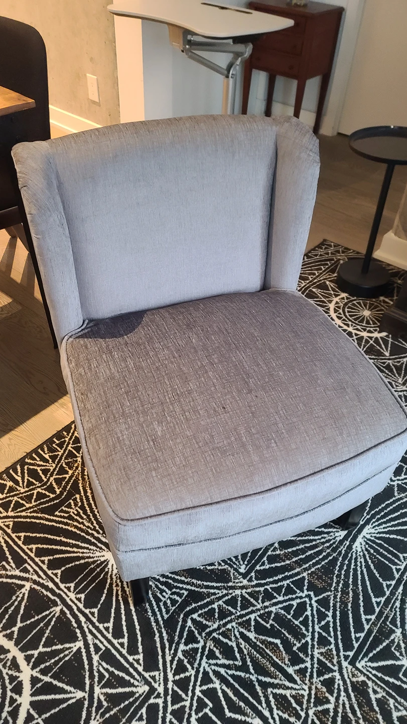 Accent chair - photo 2