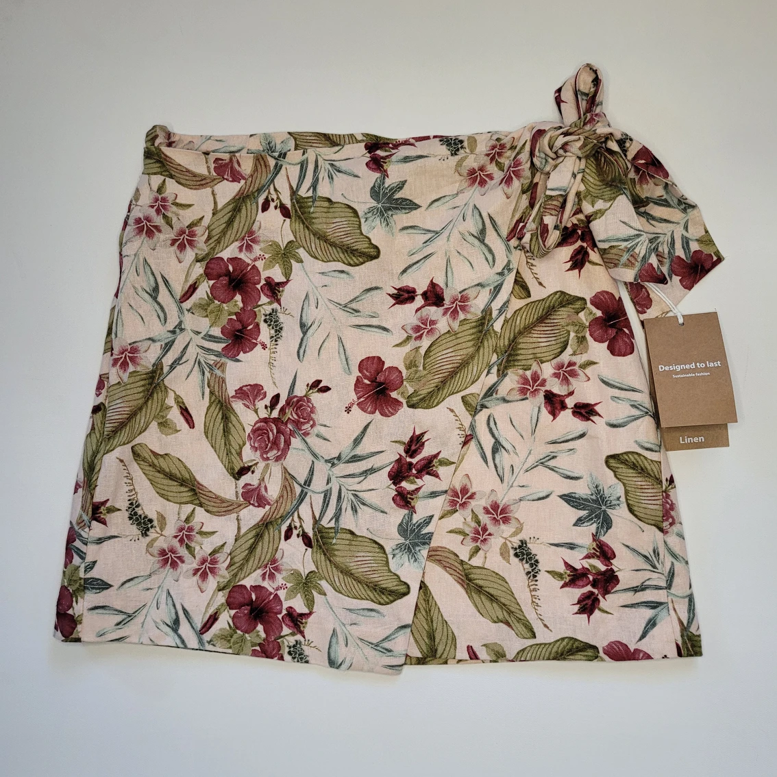 New With Tags Pretty Floral Linen Skirt Size Small thumbnail