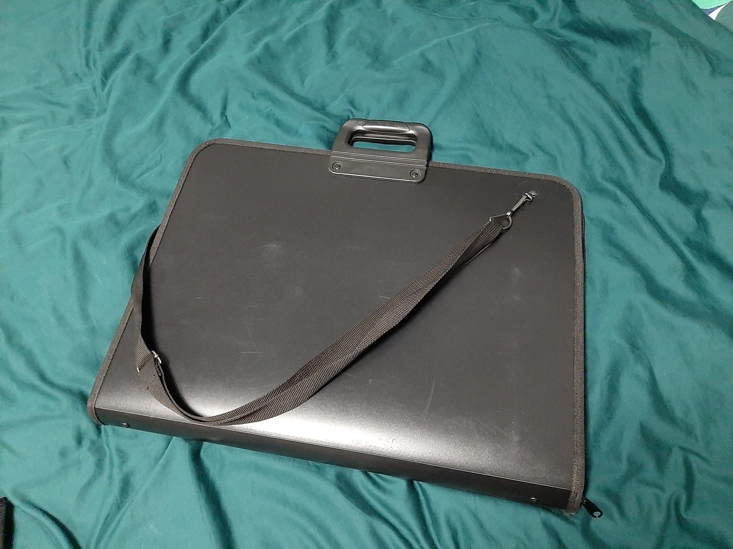 Art & portfolio case - black, 15"x20" thumbnail