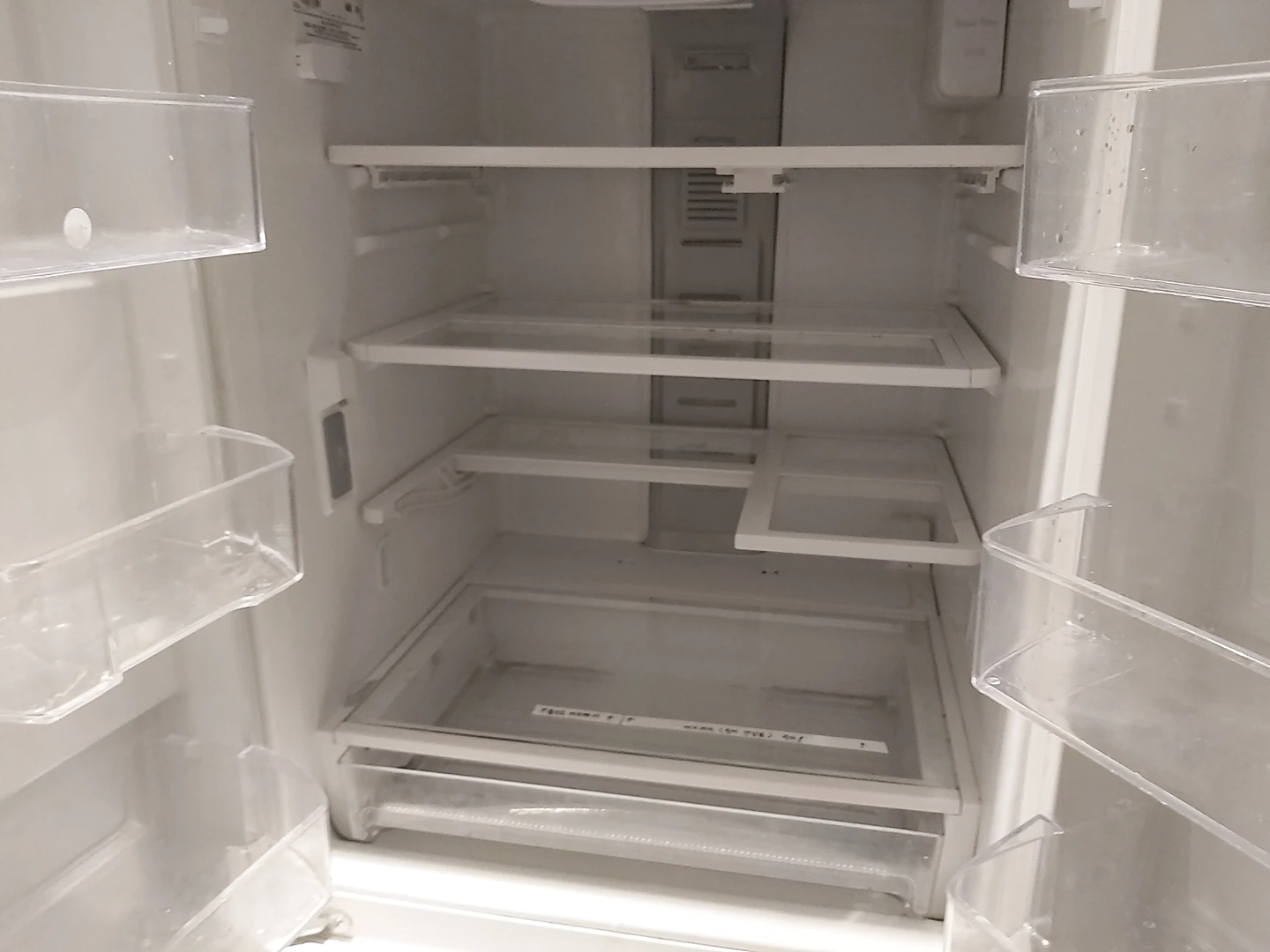 refrigerator - photo 2