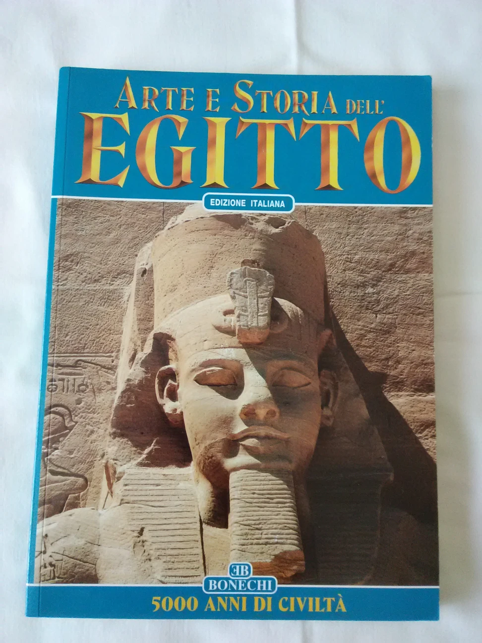 Vintage Egyptian book in Italian for $5.00